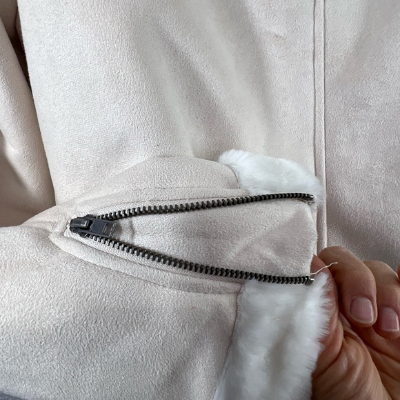 Cupcakes & Cashmere Faux Suede & Fleece Draped neck‎ Moto Jacket, S - Picture 9 of 9